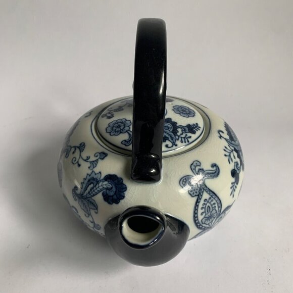 Pier 1 One Imports White Blue Paisley Floral Teapot 4 Cups - Picture 7 of 13